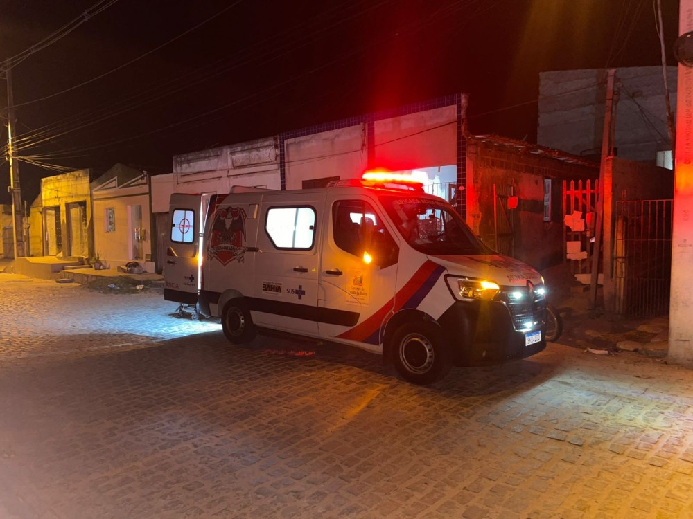 Jovem fica ferido após cair de moto no distrito de Salgadália em Conceição do Coité