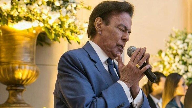 Morre o cantor Agnaldo Rayol, aos 86 anos