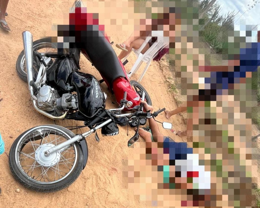 Homem tem suspeita de traumatismo craniano após colisão entre motos em Conceição do Coité; outra vítima sofreu escoriações leves