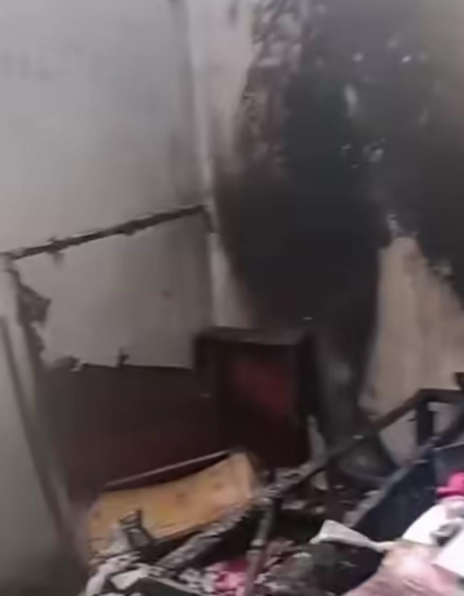 Mãe tem casa parcialmente incendiada pelo próprio filho na localidade de Peba 1 em Conceição do Coité