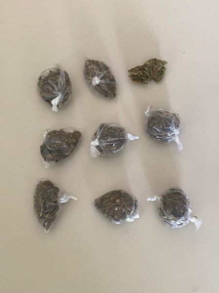 Abordagem em povoado rural resulta em apreensão de droga e veículos irregulares em Conceição do Coité