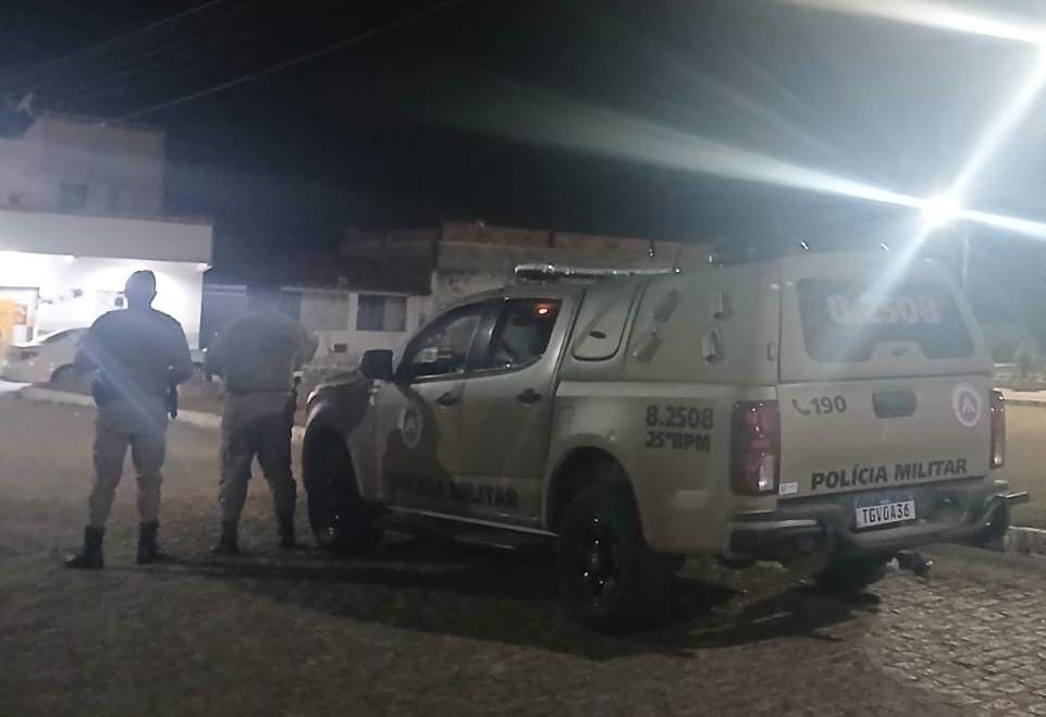 EXCLUSIVO: Com mais de 10 registros criminais, suspeito de homicídios, tráfico de drogas e estupro de vulnerável é preso pela PM na zona rural de Santa Bárbara