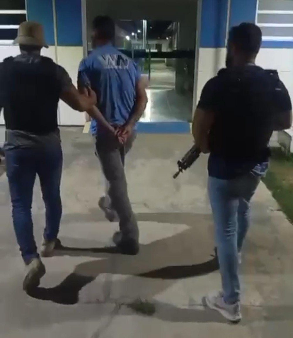 VÍDEO: Polícia Civil cumpre mandado de prisão contra homem suspeito de ameaçar e encomendar morte da ex-companheira em Barrocas
