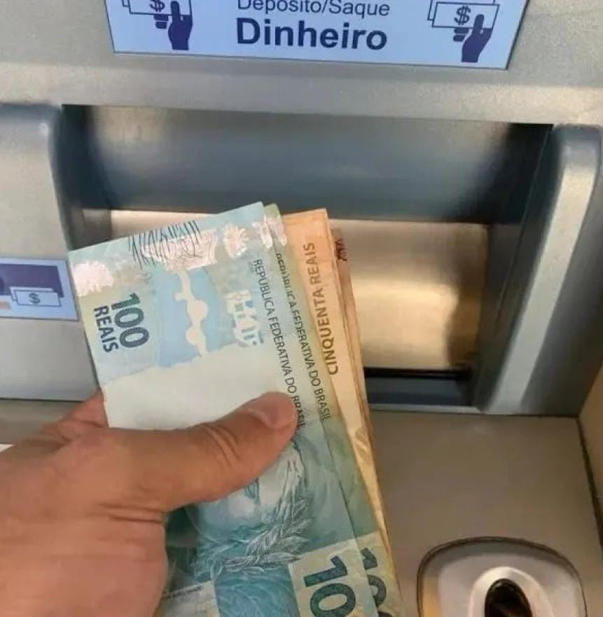 Idosa de 72 anos denuncia o próprio filho por tentativa de tomar dinheiro à força em agência bancária em Conceição do Coité