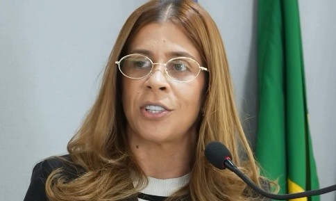 Após polêmica com o prefeito de Conceição do Coité, saiba o que a vereadora da própria base falou em discurso na Câmara Municipal nesta segunda-feira