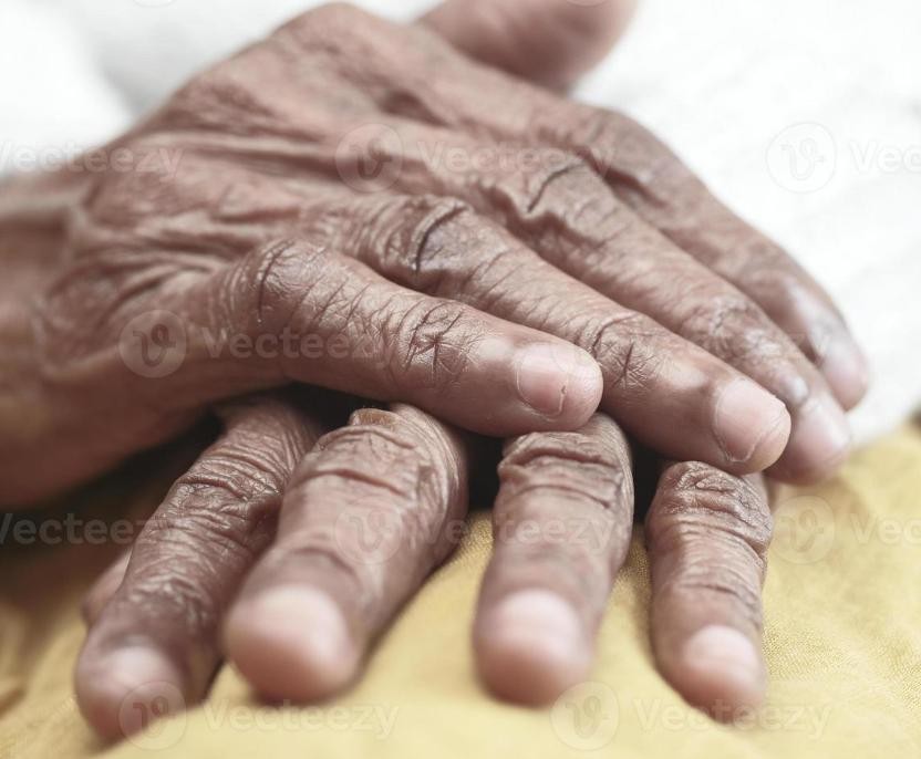 Coité: idosa denuncia vizinho de 76 anos por suposto arrombamento, mas caso revela rixa antiga; PM é acionada