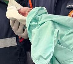 Bebê não espera ida ao hospital e nasce em casa no bairro Pampulha em Conceição do Coité; pai cortou o cordão umbilical
