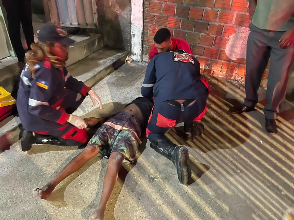 Homem é socorrido após cair da garupa de motocicleta e ser abandonado pelo condutor em Conceição do Coité