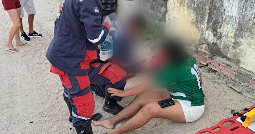Adolescente fica ferida após colisão entre duas motos naa zona rural de Conceição do Coité