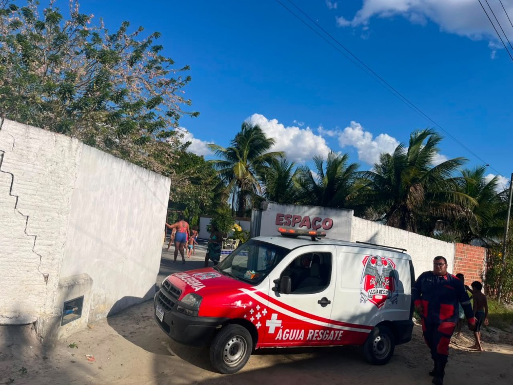 Coité: Homem se afoga em piscina de chácara, é socorrido e sobrevive; dois casos no fim de semana terminaram em morte