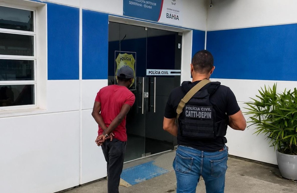 Polícia Civil localiza em Serrinha homem procurado pela Justiça de Teofilândia; ele é suspeito de violência doméstica