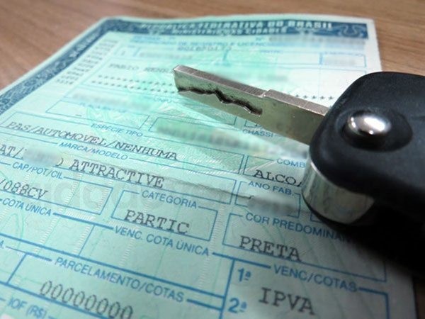 Transferência de veículos poderá ser feita pelo celular na Bahia; entenda a novidade