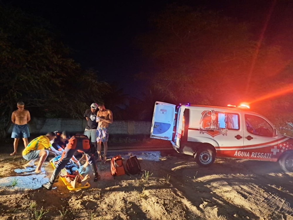 Homem fica ferido após perder controle de moto e cair na BA-120 entre Coité e Retirolândia