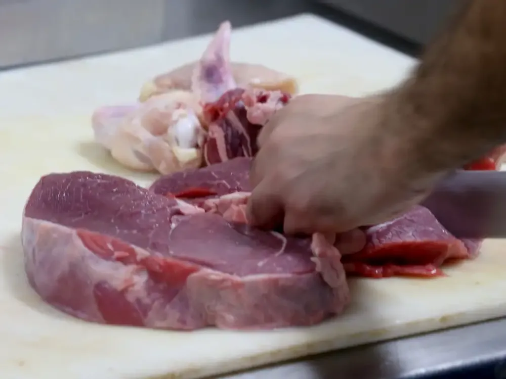 Preço da carne sobe pelo terceiro mês consecutivo; fígado é o único corte em queda