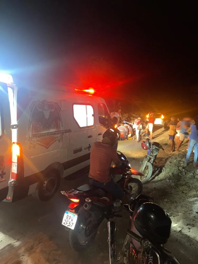 COITÉ: Mulher fica ferida após atropelar cachorro e cair de moto no distrito de Salgadália