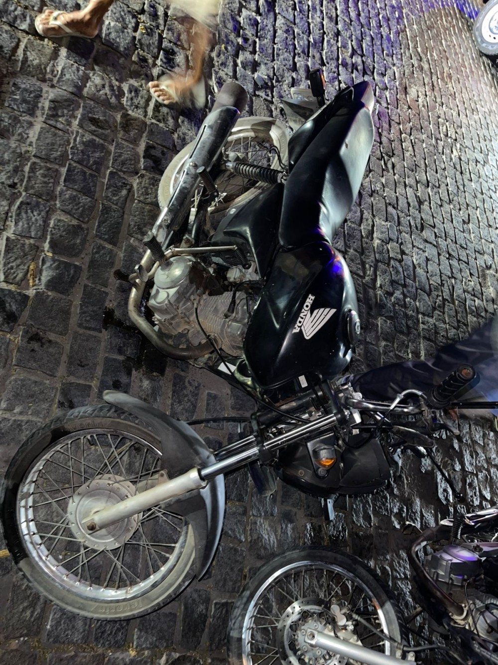 Homem fica ferido após colisão entre duas motos em Conceição do Coité