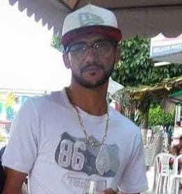 Homem é assassinado a tiros no centro de Retirolândia; crime pode ter sido motivado por vingança