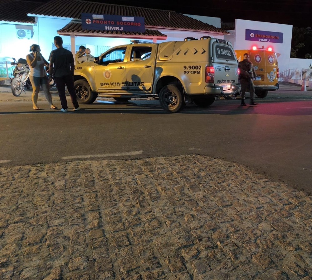 Criminosos efetuam disparos disparos de arma de fogo em Riachão do Jacuípe; homem é atingido nas nádegas