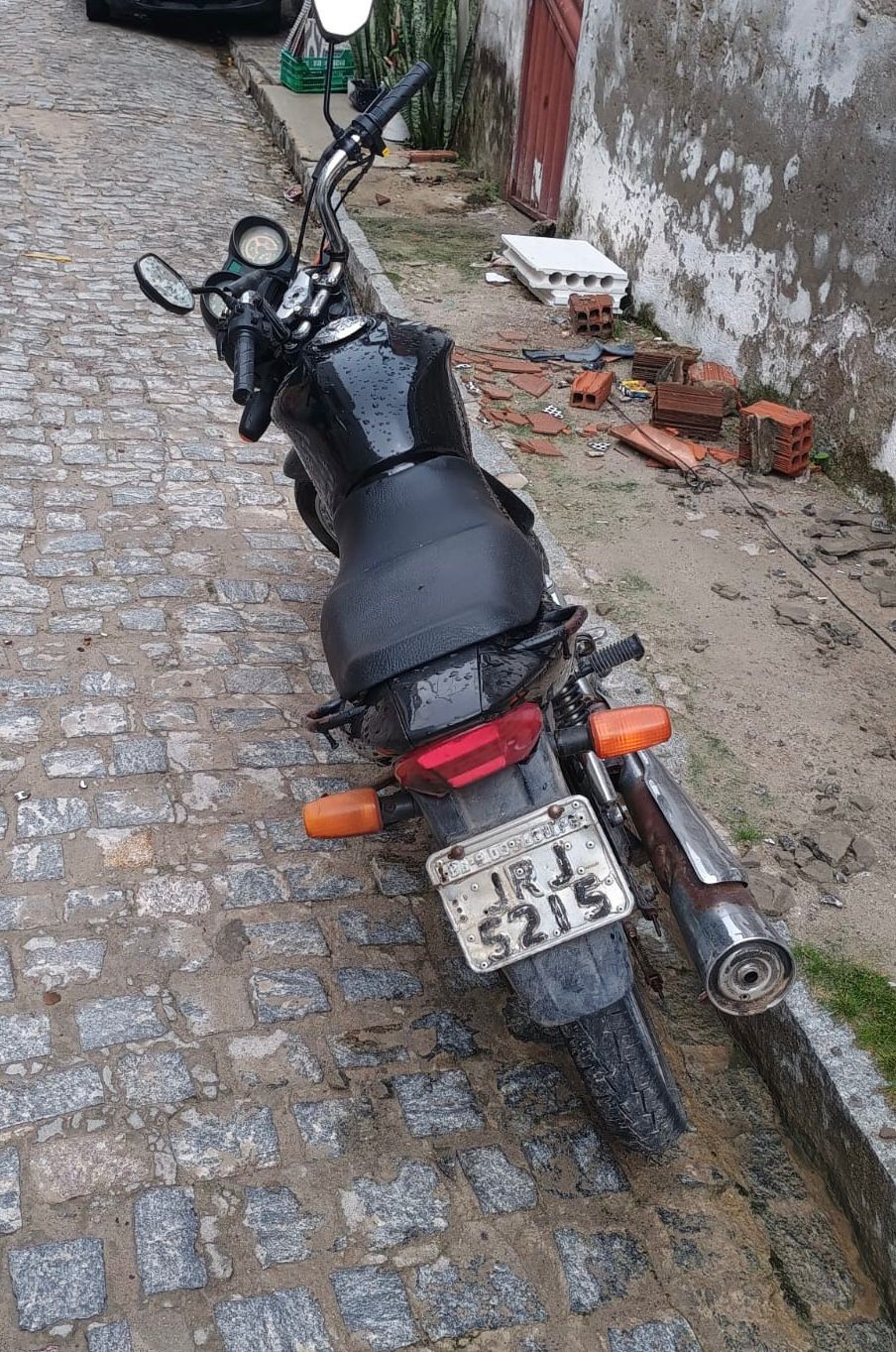 PM recupera moto furtada no bairro Açudinho em Conceição do Coité