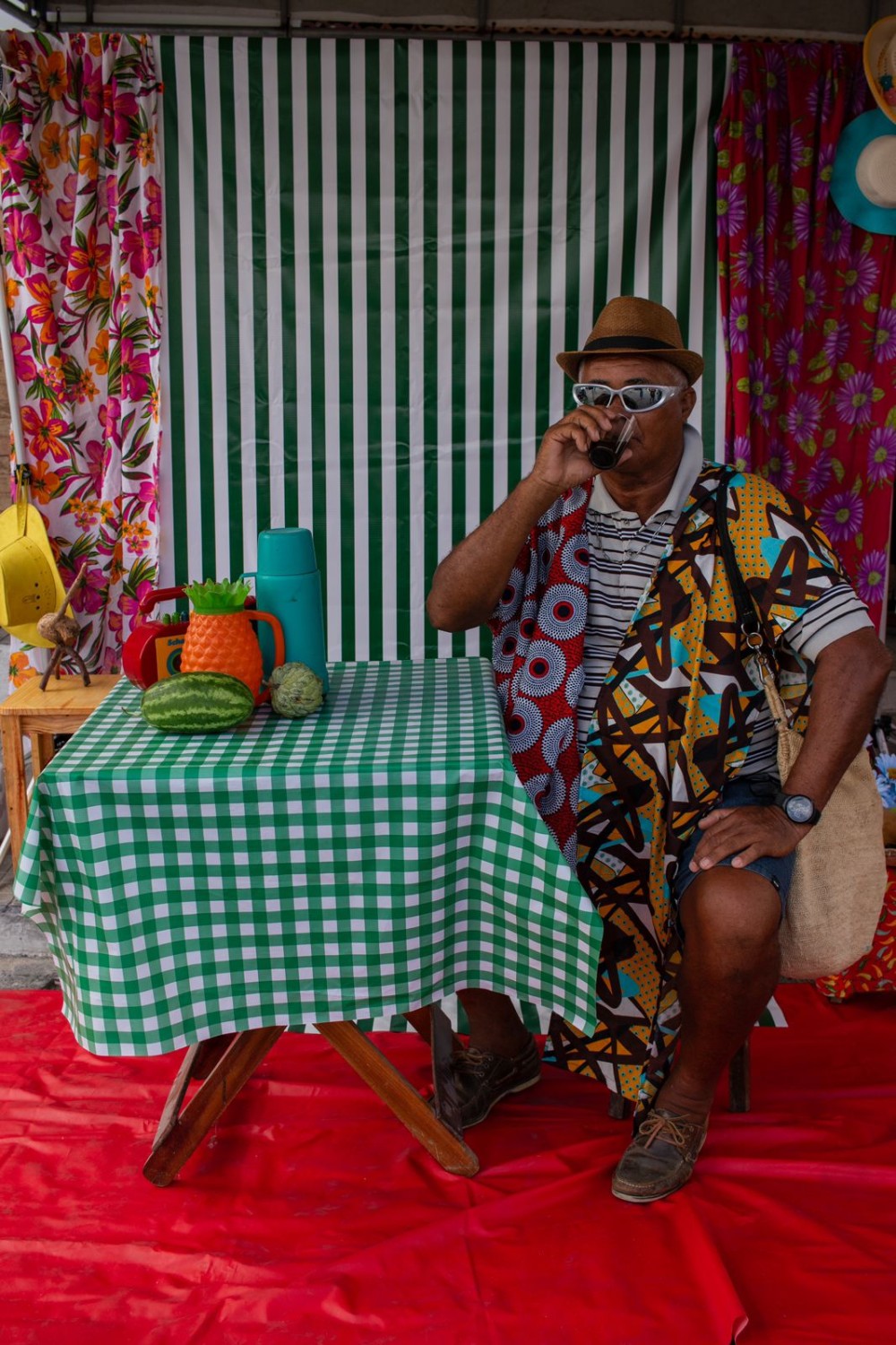 Após fotografar coiteenses na feira livre, Estúdio Fatu lança exposição nesta sexta