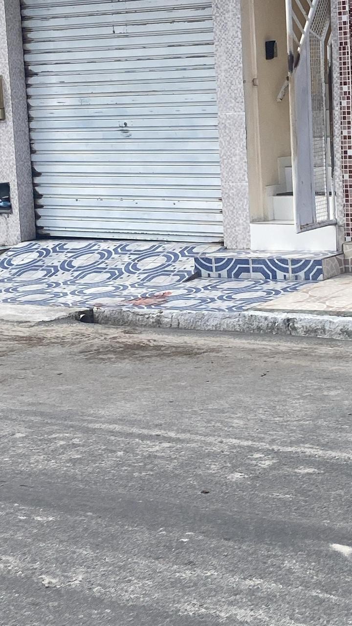 Idosa sofre fratura exposta após escorregar em passeio no povoado de Santa Rosa em Conceição do Coité