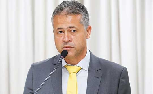 Projeto do deputado Alex da Piatã propõe prioridade na Justiça para pessoas com autismo